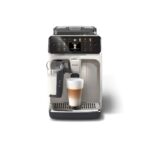 Philips Serie 5500 Kaffeevollautomat – LatteGo Milchsystem, 20 heiße und kalte Kaffeespezialitäten, 40% leiser mit SilentBrew, QuickStart, Schwarz/Grau (EP5544/50)