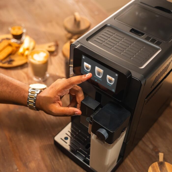 Cecotec Cremmaet Latte Touch Kaffeevollautomat, 19 bar, Thermoblock, 12 Getränke, 4 Profile, Wasser 1,1 l und 400 ml Milch, TFT-Display, konische Mühle, automatische Reinigung, höhenverstellbar