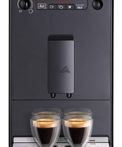 Melitta Solo - Kaffeevollautomat mit höhenverstellbarem Auslauf, kleine Kaffeemaschine mit abnehmbarem Wassertank, für z. B. Espresso oder Café Crème, pure black