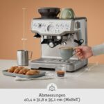 Sage - The Barista Express - Kaffeemaschine mit manuellem Milchaufschäumer & Mahlwerk - Automatisches Mahlen, individueller Milchschaum - Schwarzer Sesam, Milchkännchen