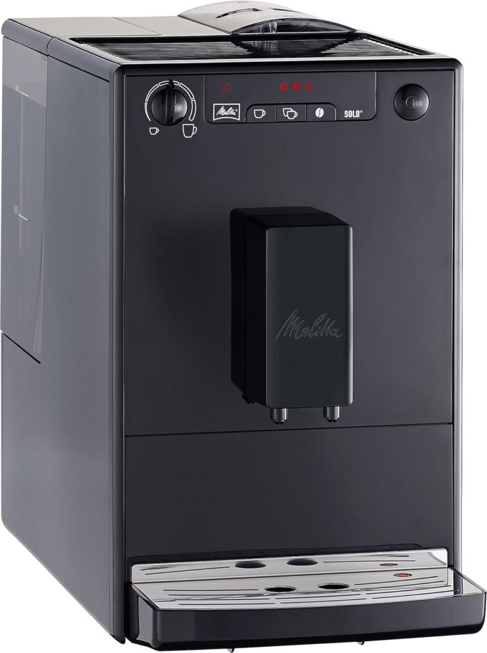 Melitta Solo - Kaffeevollautomat mit höhenverstellbarem Auslauf, kleine Kaffeemaschine mit abnehmbarem Wassertank, für z. B. Espresso oder Café Crème, pure black