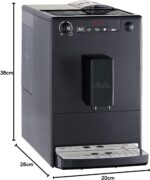 Melitta Solo - Kaffeevollautomat mit höhenverstellbarem Auslauf, kleine Kaffeemaschine mit abnehmbarem Wassertank, für z. B. Espresso oder Café Crème, pure black